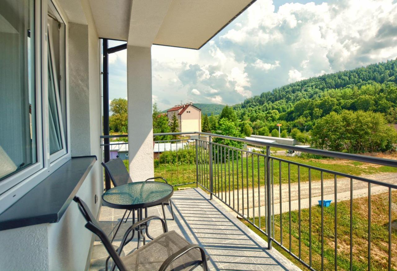 Apartament Glamour Ustrzyki Dolne Ngoại thất bức ảnh