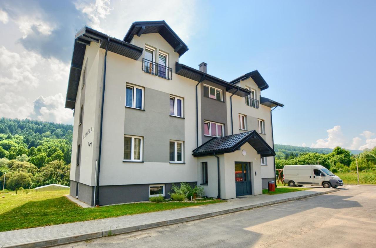 Apartament Glamour Ustrzyki Dolne Ngoại thất bức ảnh