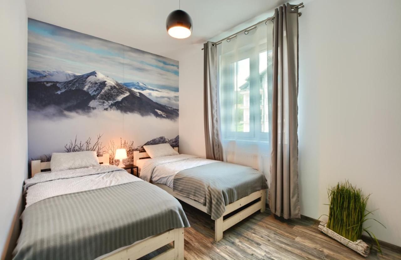 Apartament Glamour Ustrzyki Dolne Ngoại thất bức ảnh